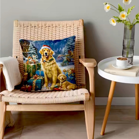 Two Golden Retriever Christmas pillows - Picture 7 of 7